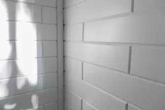 Объединение уютного балкона с комнатой