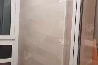 Панорамное остекление с тонировкой и отделка балкона