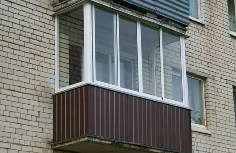 Раздвижное остекление балкона Раздвижное остекление балкона